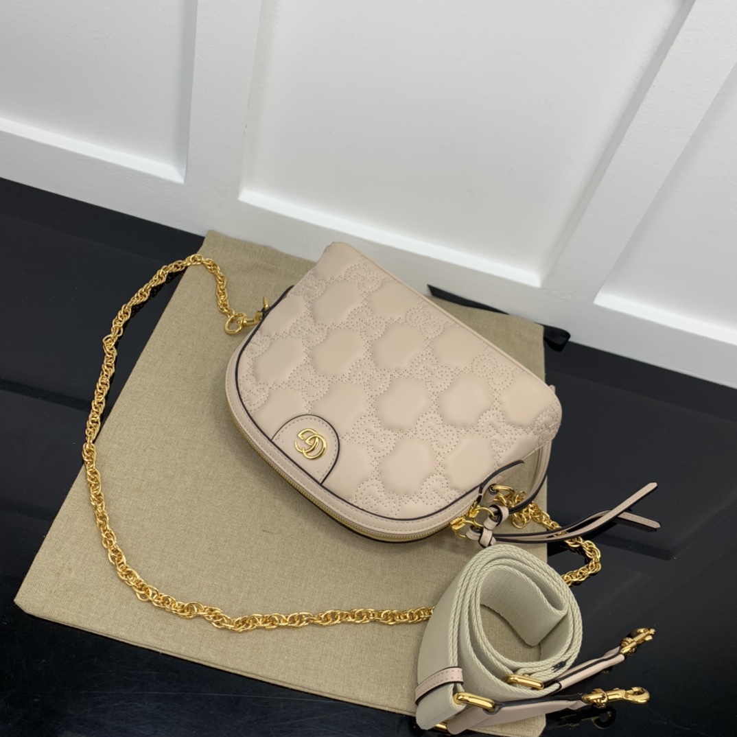 Gucci Satchel Bags